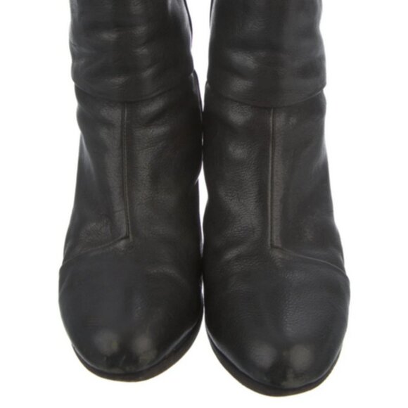 π€ Rag & Bone Black Leather Ankle Booties β Zip Back Chic! Size 8.5 π’ - Picture 2 of 8